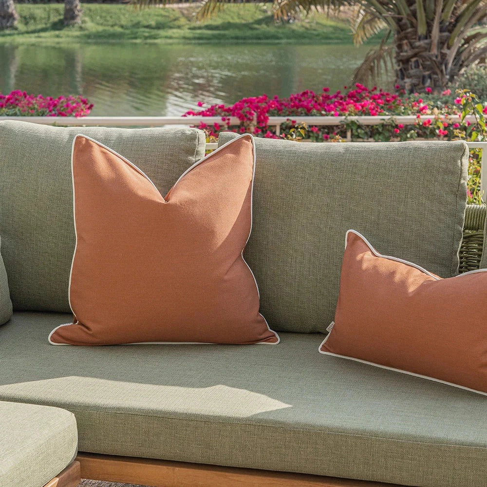 Хисао Бандл