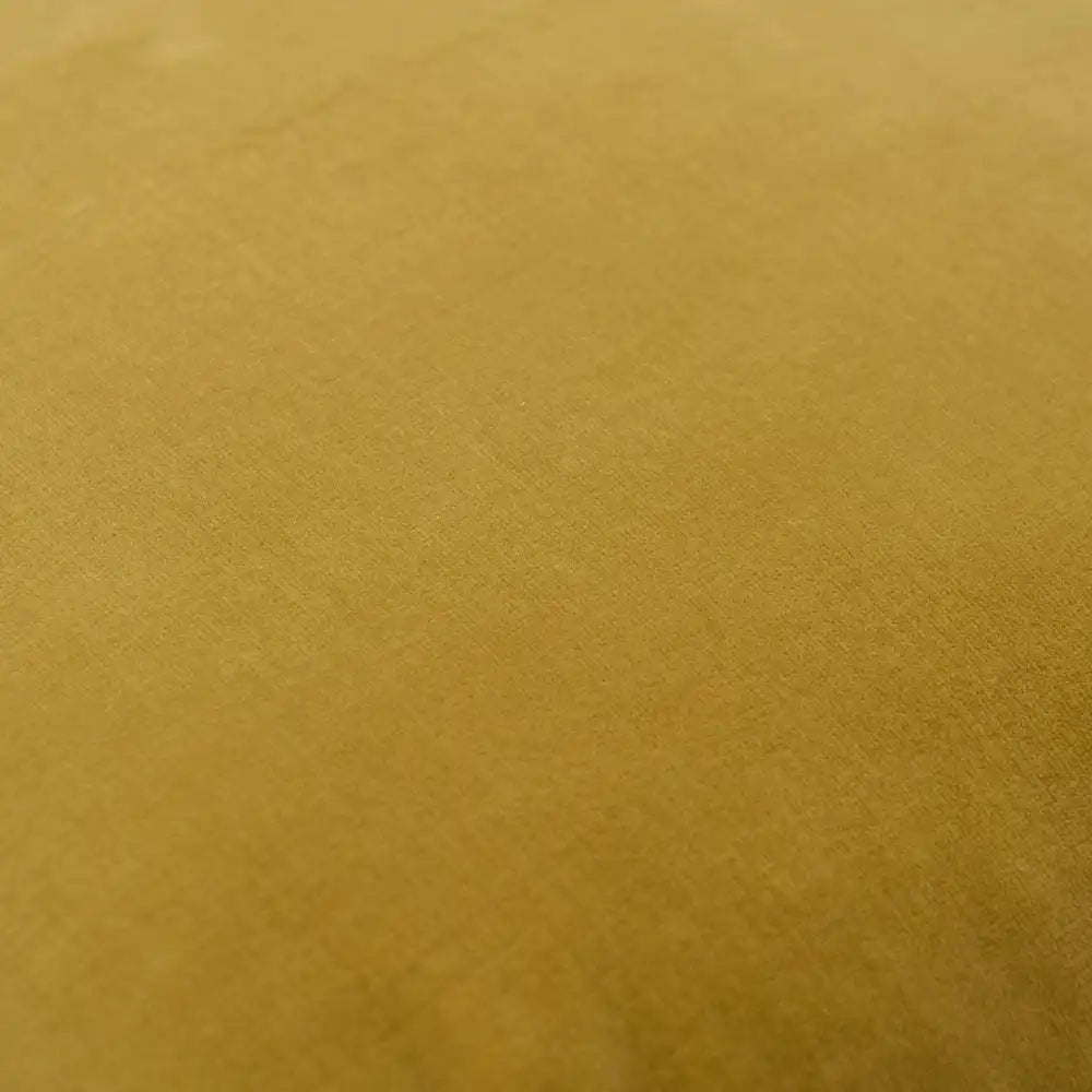 Алессандра Мосс