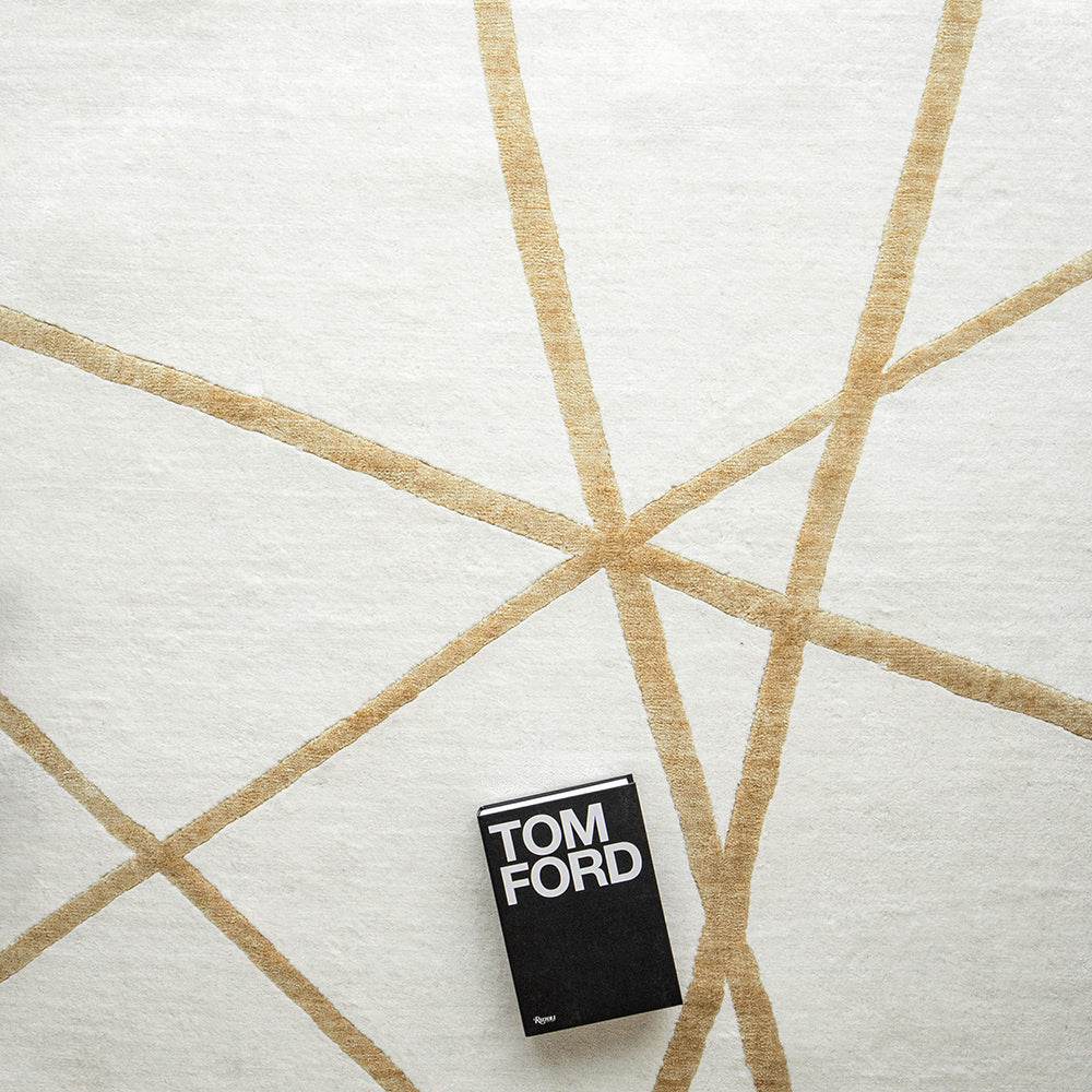 Dash Goldberg White With Gold Lines Carpet