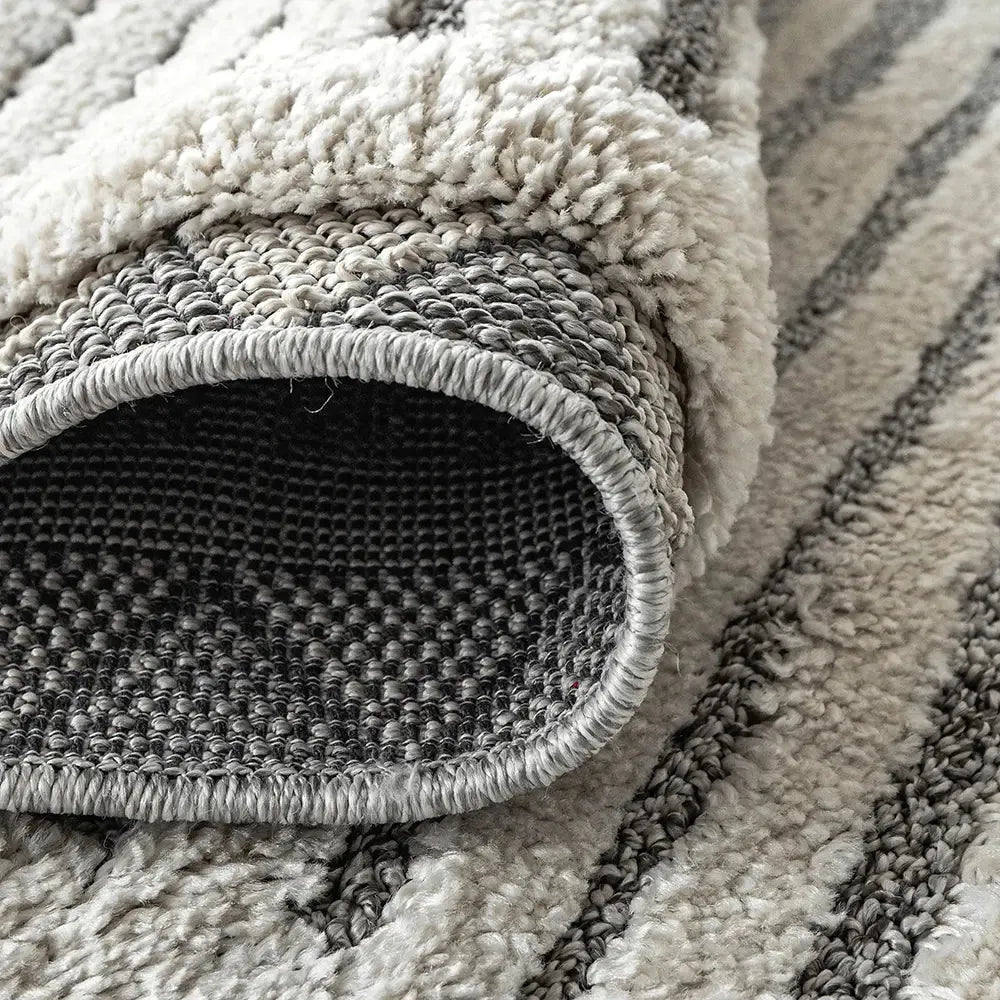 Зара Альба Бегуны