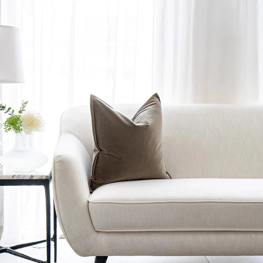 Алессандра Браун