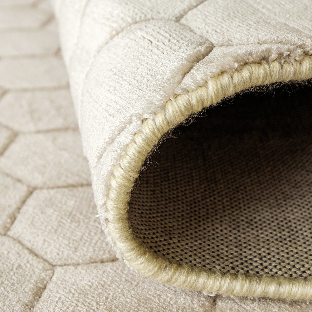 Beckett Bianca - Honeycomb Textured Pattern Runner Rug | Carpet Centre