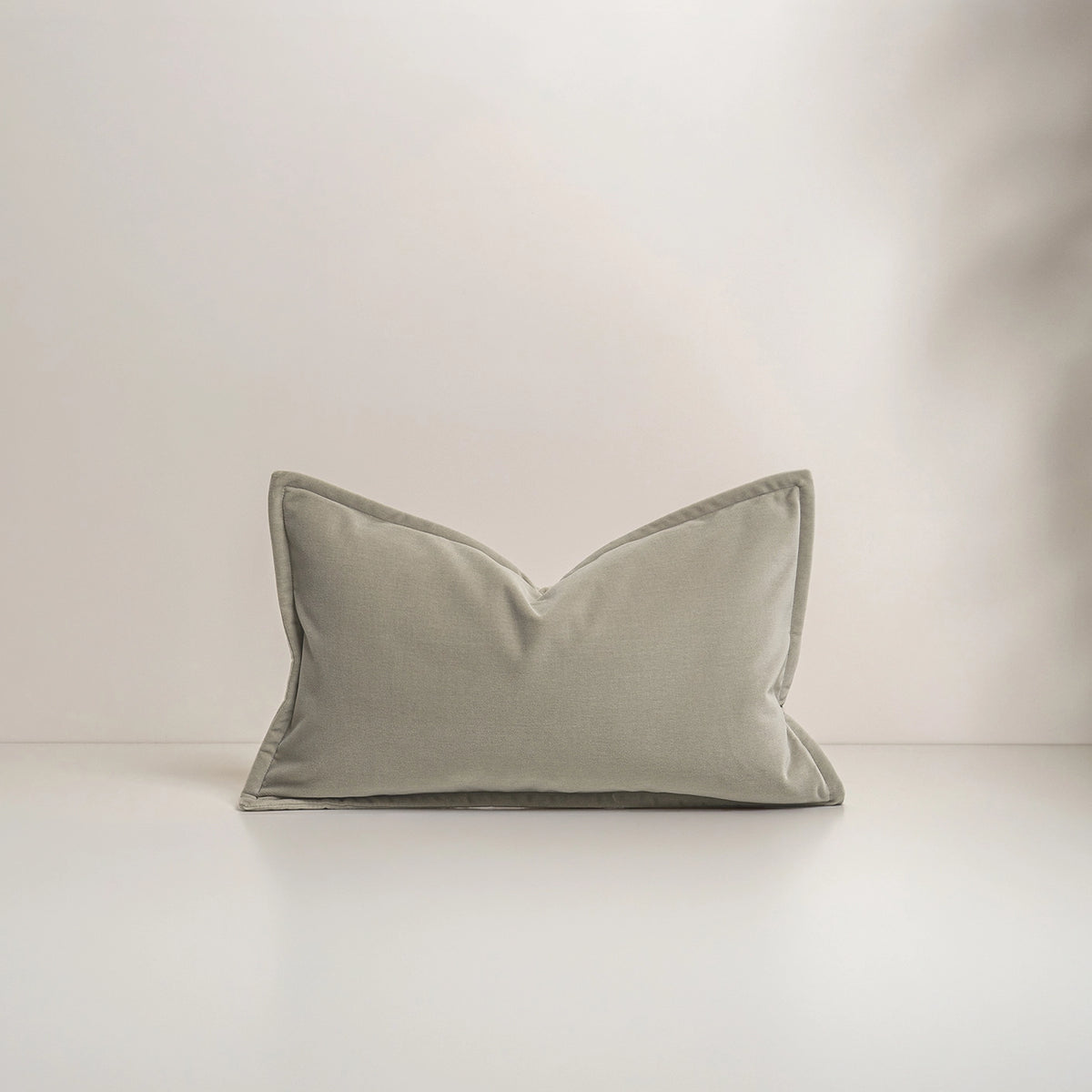 Plush Feather Kidney Cushion Insert