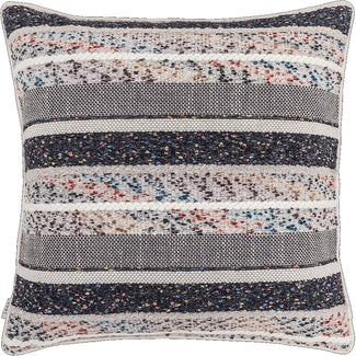 نايسا كانوفا