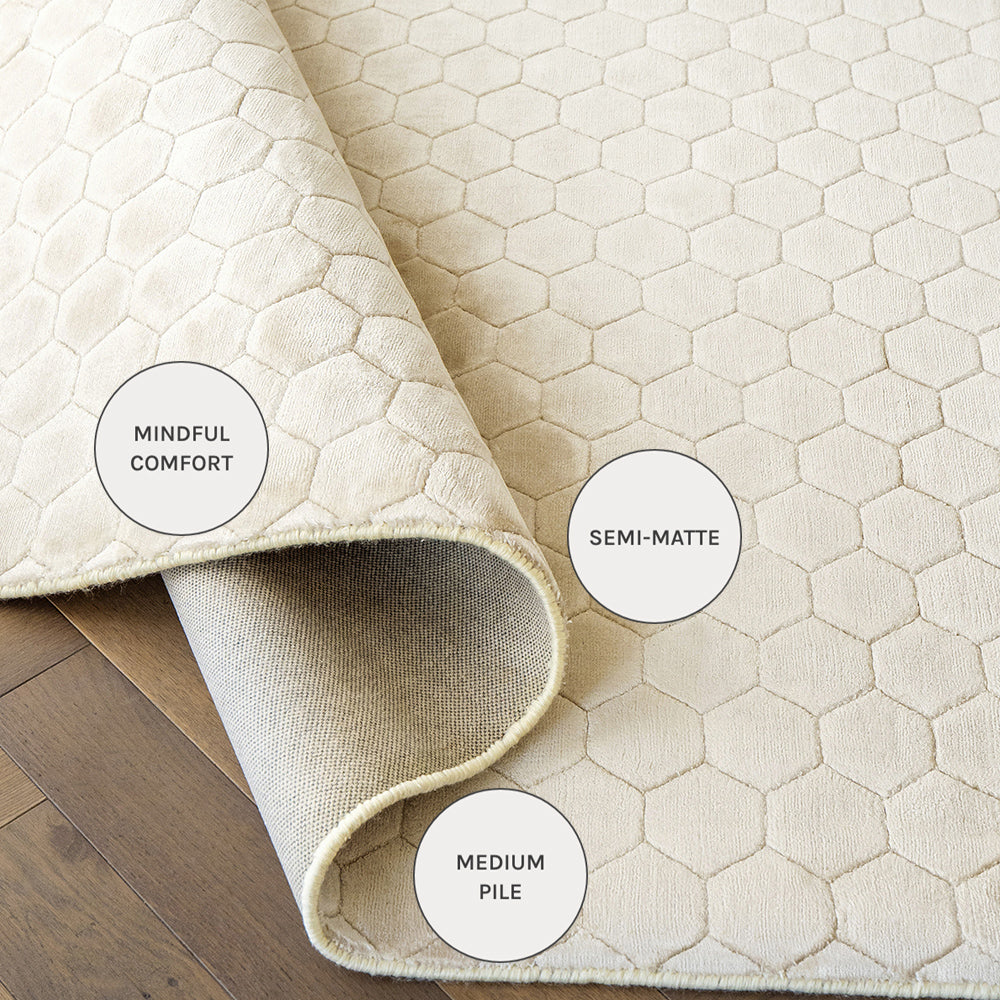 Beckett Bianca - Honeycomb Patter Runner Rug | Carpet Centre